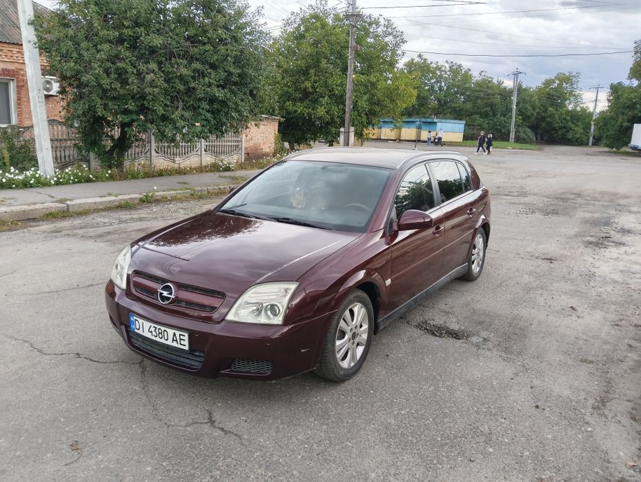 Opel Vectra 2004р. на Автоматі (хечбек)
