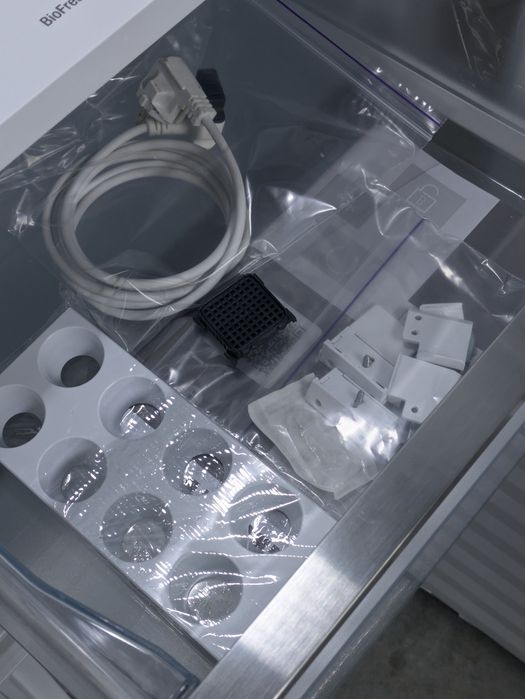 Вбудований Холодильник Liebherr ICBNdi 5123 з Німеччини Вмонтований