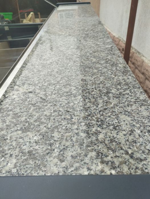 Холодильна вітрина