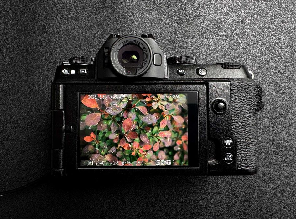 fujifilm x10 - купити фототехніку, відеотехніку - Ціна на OLX.ua