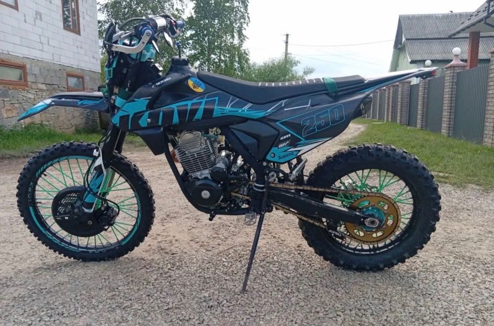 Продам Мотоцикл кові 250 куб