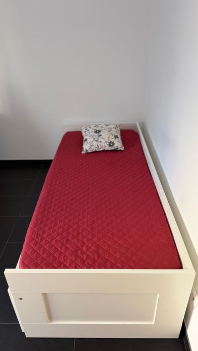 Cama Ikea Brimnes Impecavél