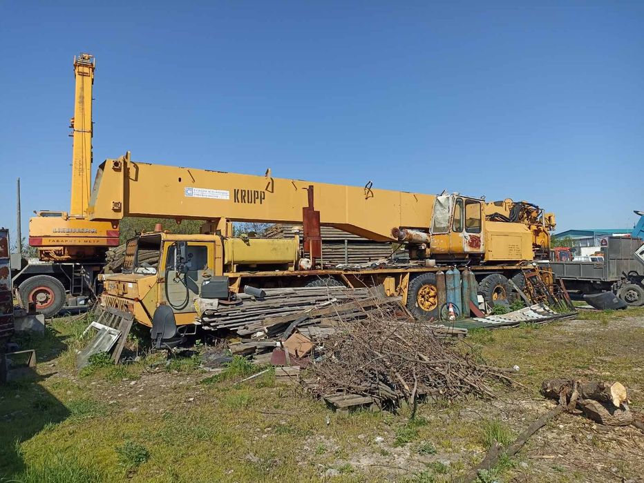 Авто кран Круп (Krupp) 1978 рік в/п 120т + дуже багато запчастин