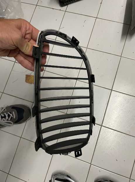 Grelhas Radiador Frente BMW Série 5 E60
