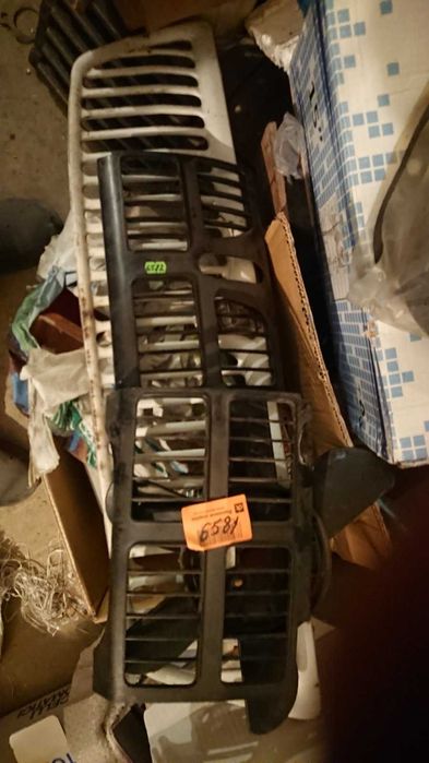 продам решотку радиатора на Соболь