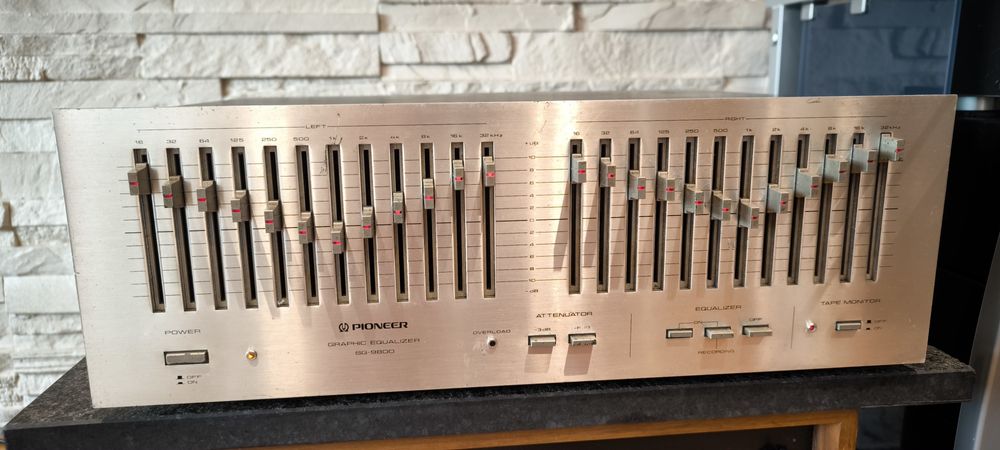 Korektor Pioneer SG-9800.Blue Line
