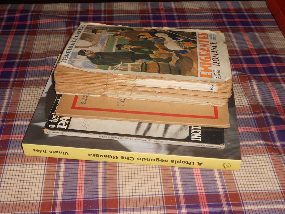 Livros antigos Ferreira de Castro, Platão, Neruda, Viriato Teles