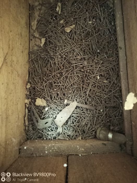 Продам гвозді 40.  50кг.