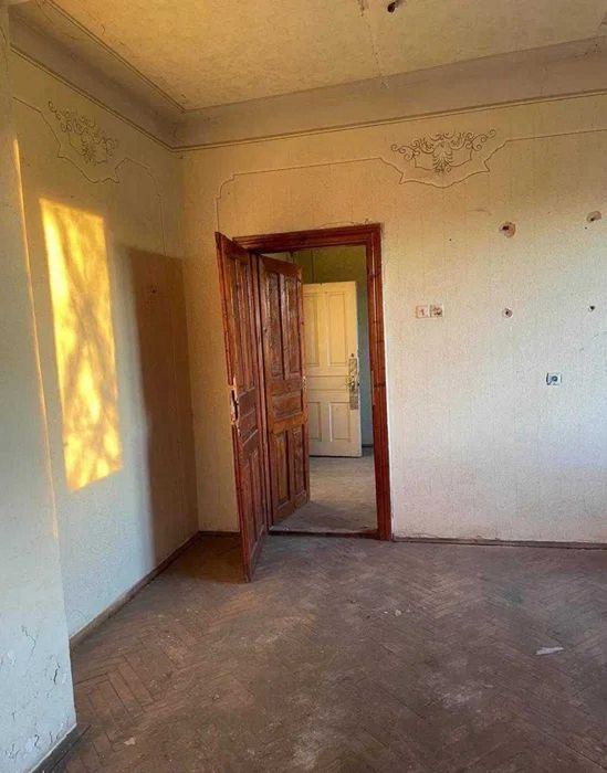 Продаж / Окремостояча будівля / Заводська 10/ Пустомити/Львівська область