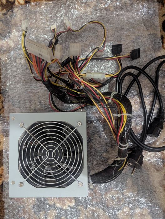 Блок живлення Chieftec GPS-400AA-101A 400Вт