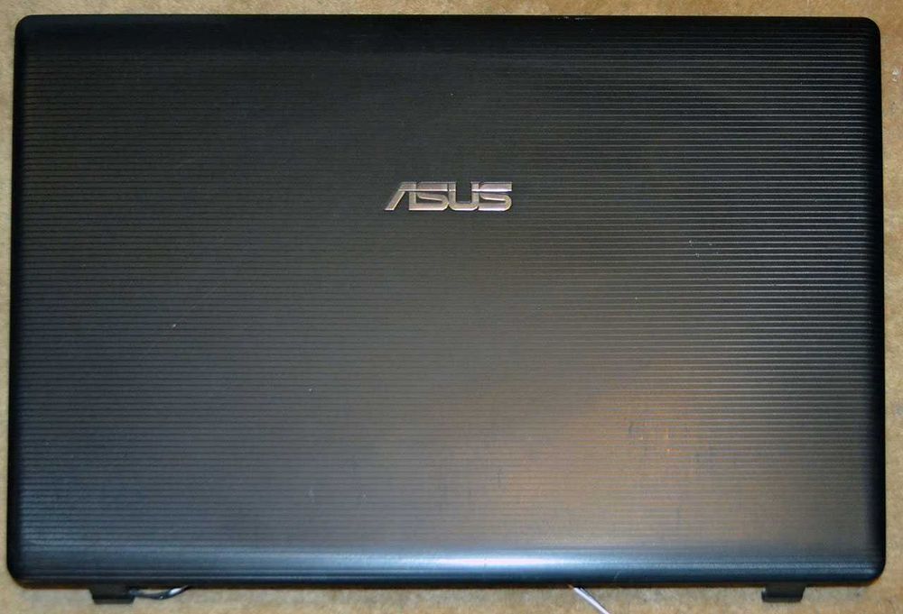 Ноутбук Asus X75 (Asus X55)  по запчастинам.