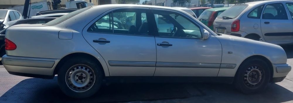 MERCEDES W210 E 220 D 2.2 DIESEL DE 1996 DISPONÍVEL PARA PEÇAS