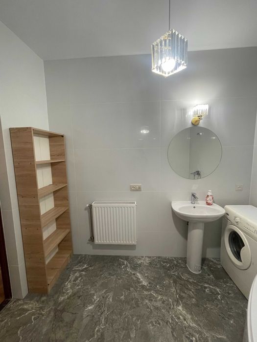 Аквапарк,,Карпатія,,200м, затишні апартаменти  в парковій зоні.центр