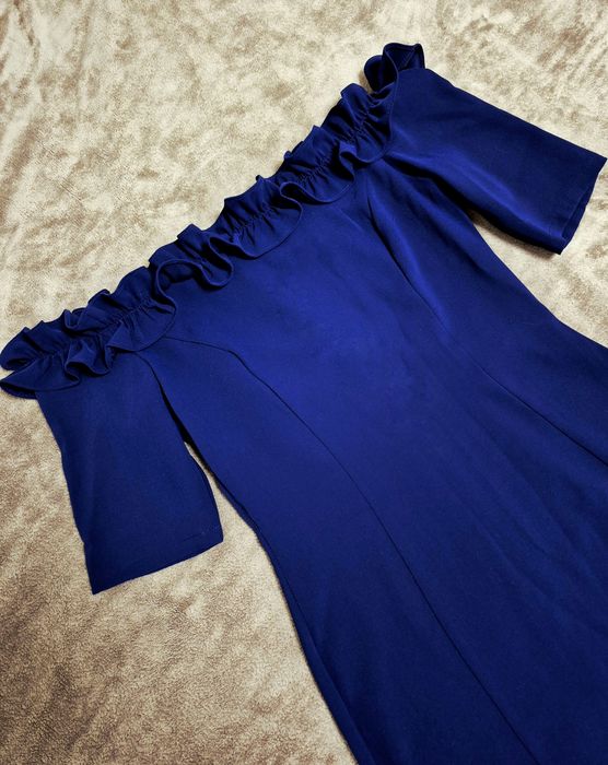 Синя сукня з воланом, 44р (М)