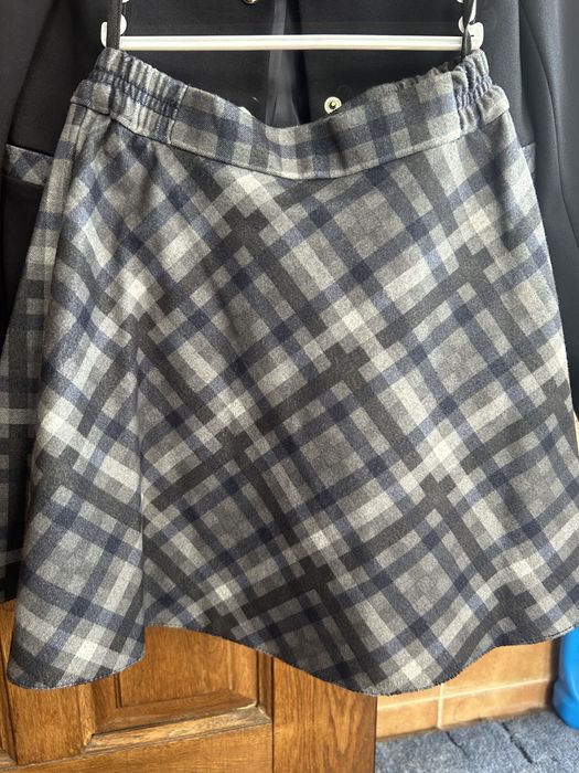 Шкільний костюм на дівчинку