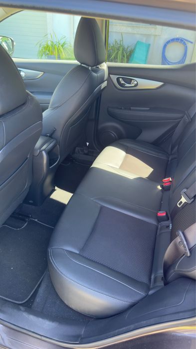 nissan qashqai tekna premium