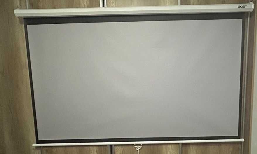 Продам экран для проектора Acer M90-W01MG 16:9, 90