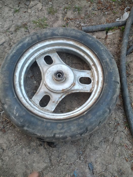 Продам два колеса хонда Дио 34