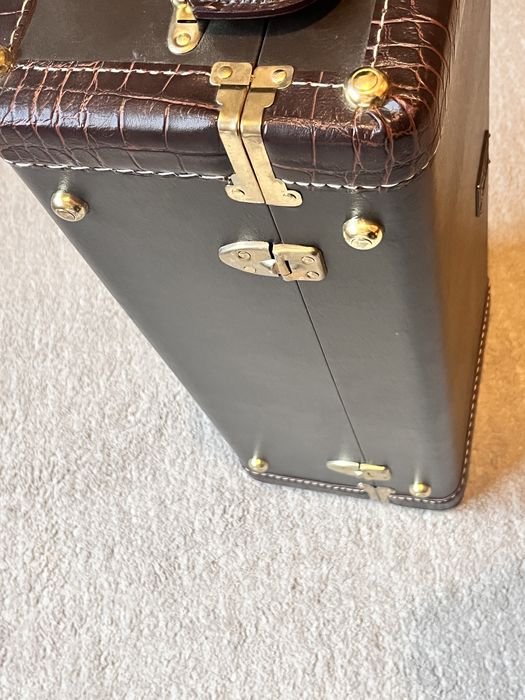 Mala de trompete Bach original. NOVA (hardcase)