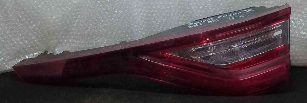 Farolim da Mala Direito 265506075r - RENAULT MEGANE IV Hatchback
