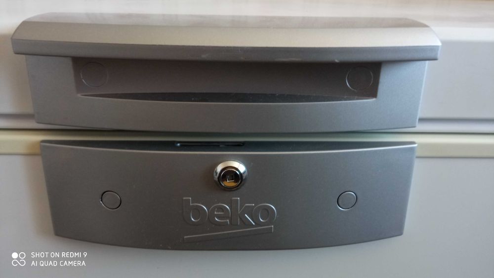 Zamrażarka Beko 220 litrów sprzedam