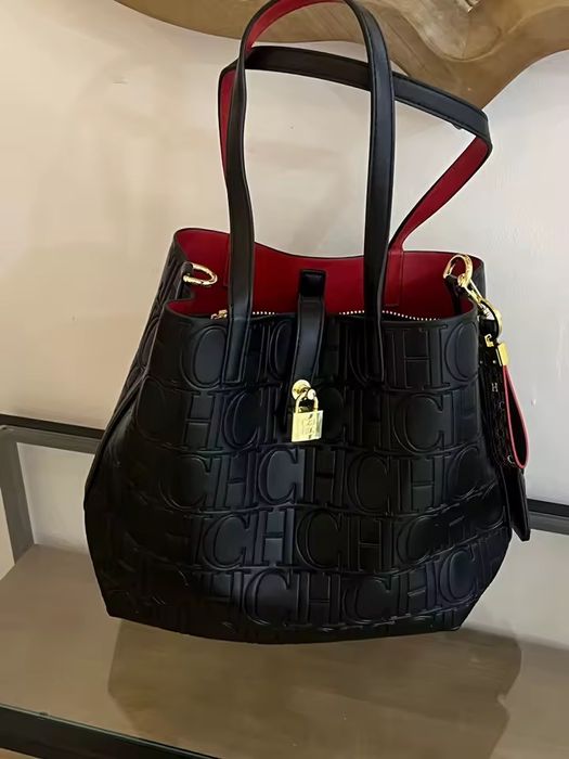 Mala Carolina Herrera