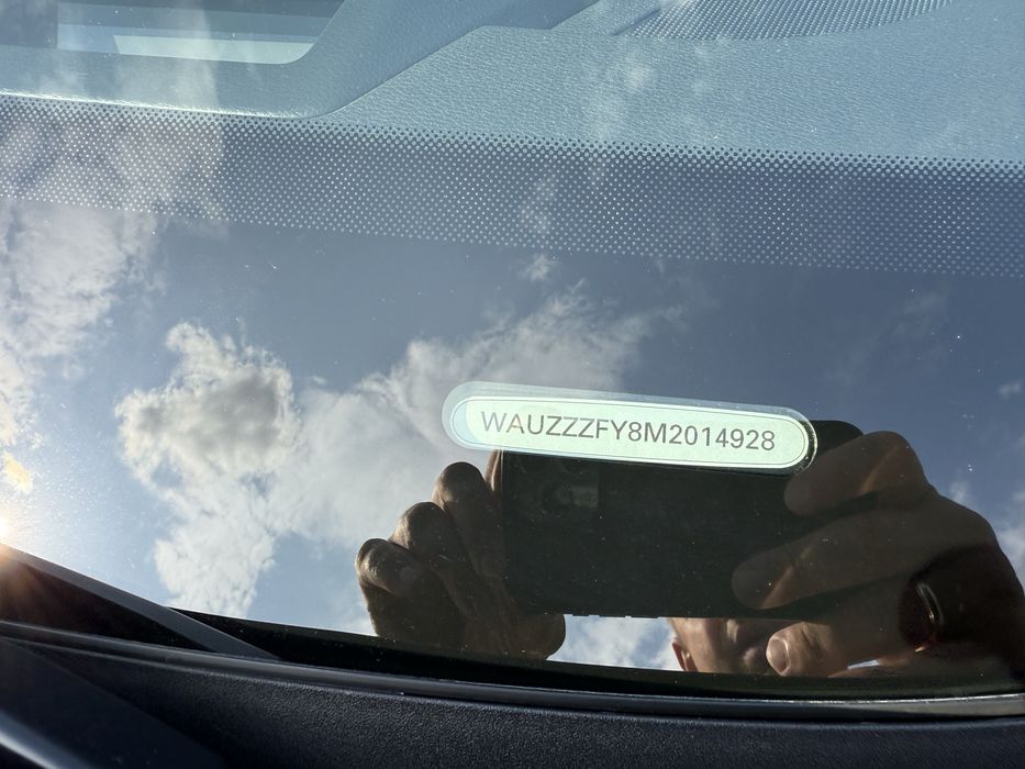 Автомобіль ауді q5 3,0дизель 2020року