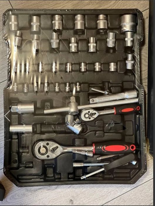 Набір інструменту WMC TOOLS 408 предметів з тріскачкою (у валізі)