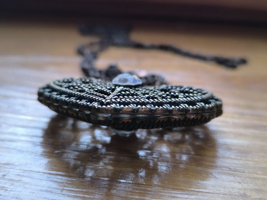 Винтажная цепочка с кулоном