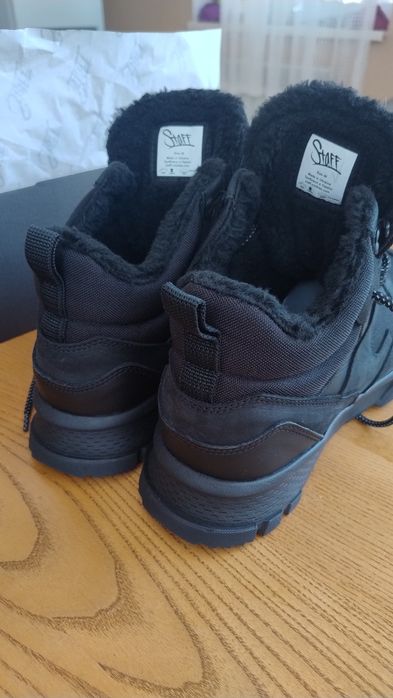 Нові  зимові черевики Staff