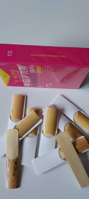 Stroiki do saksofonu altowego 2,5 , komplet 10 szt. nieużywane