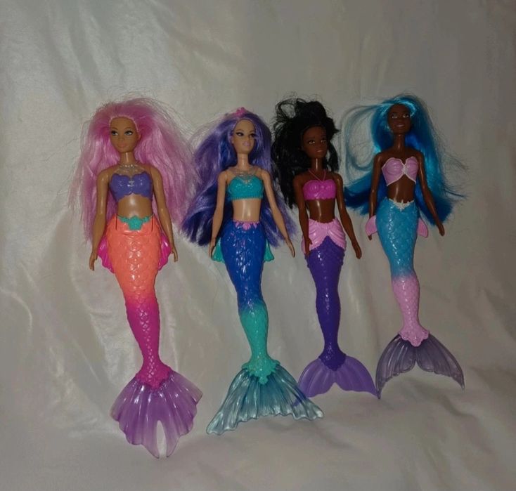 Barbie sereia. Cada 7€.