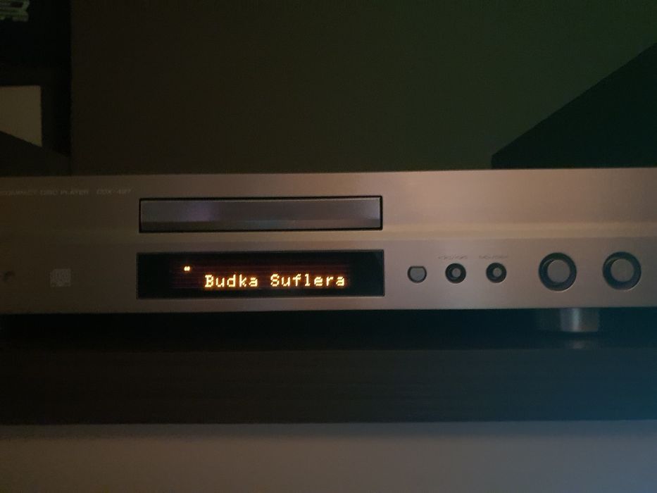 Yamaha CDX-497 + pilot