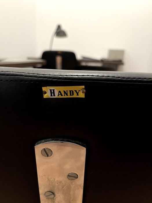 Conjunto Secretária + Cadeira Handy