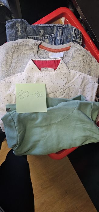 Zestaw ubrany chłopiec 80-86