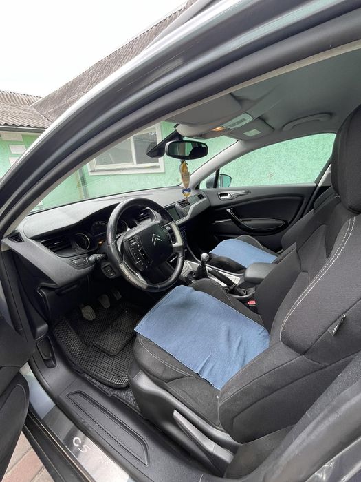 Продам або обміняю на буса