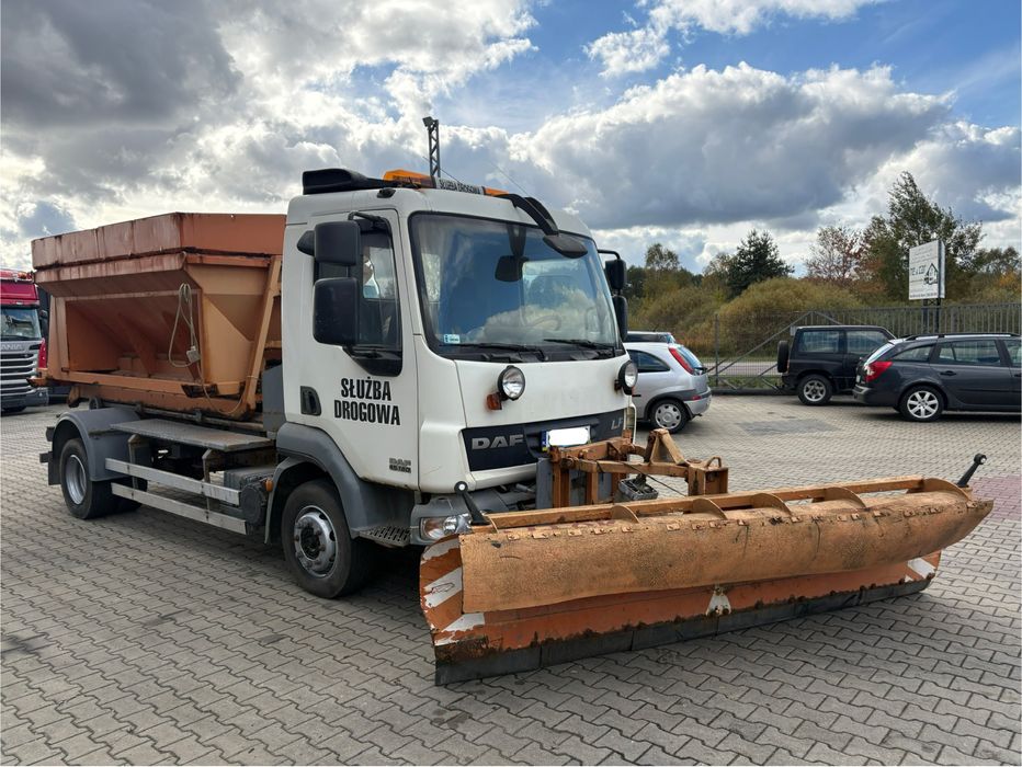 Solarka Schmidt na taśme  + pług snieżny + sterownik / zabudowa hakowa