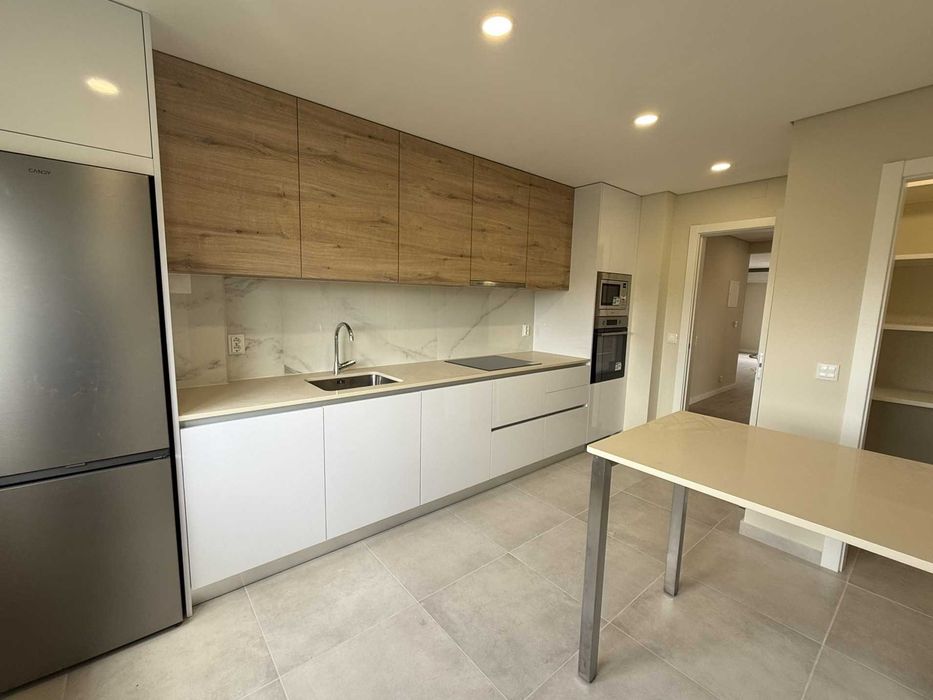 Apartamento T3 renovado em Marrazes