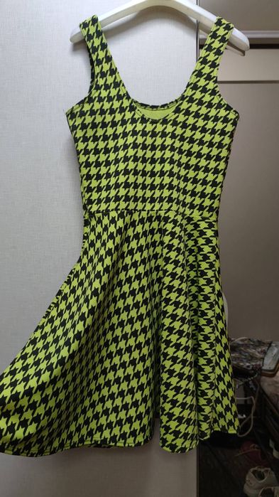 Сарафан с интересным принтом