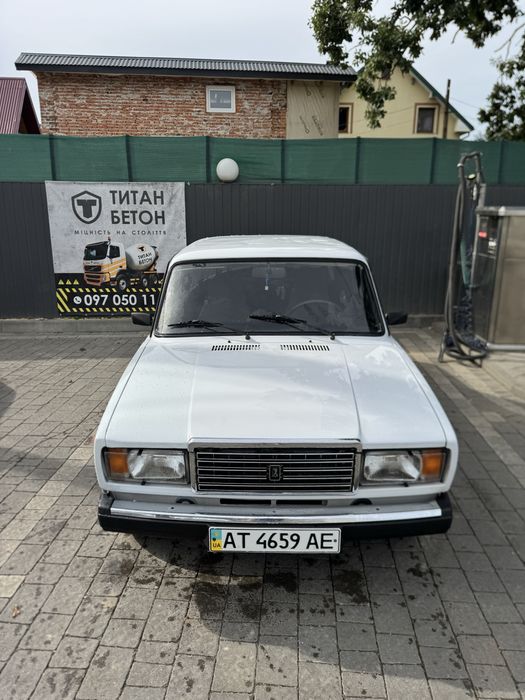 Автомобіль Жигулі ВАЗ/Lada 2107