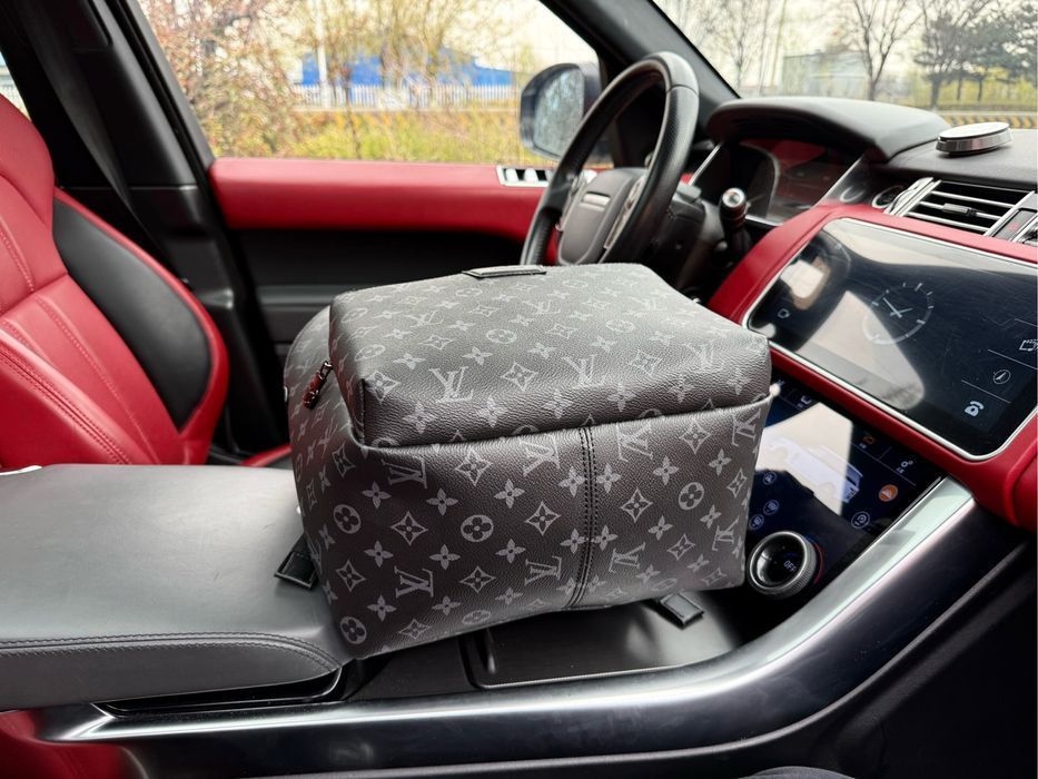 Louis Vuitton Discovery мужской рюкзак черный gaston labels унисекс