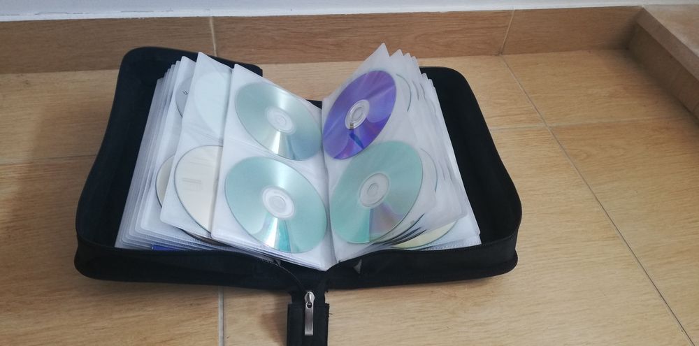 Bolsas para CDS (vários modelos)