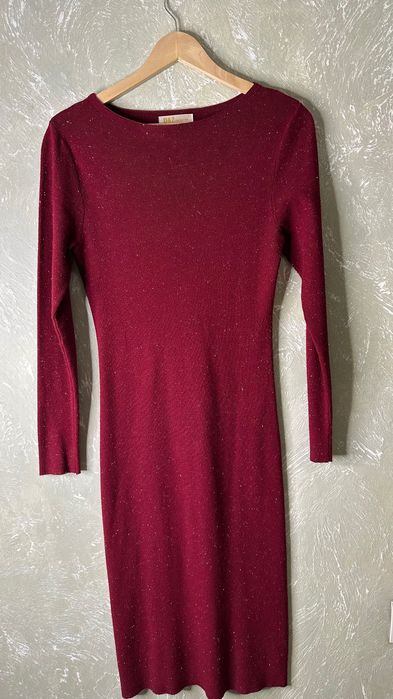 Тепла сукня міді