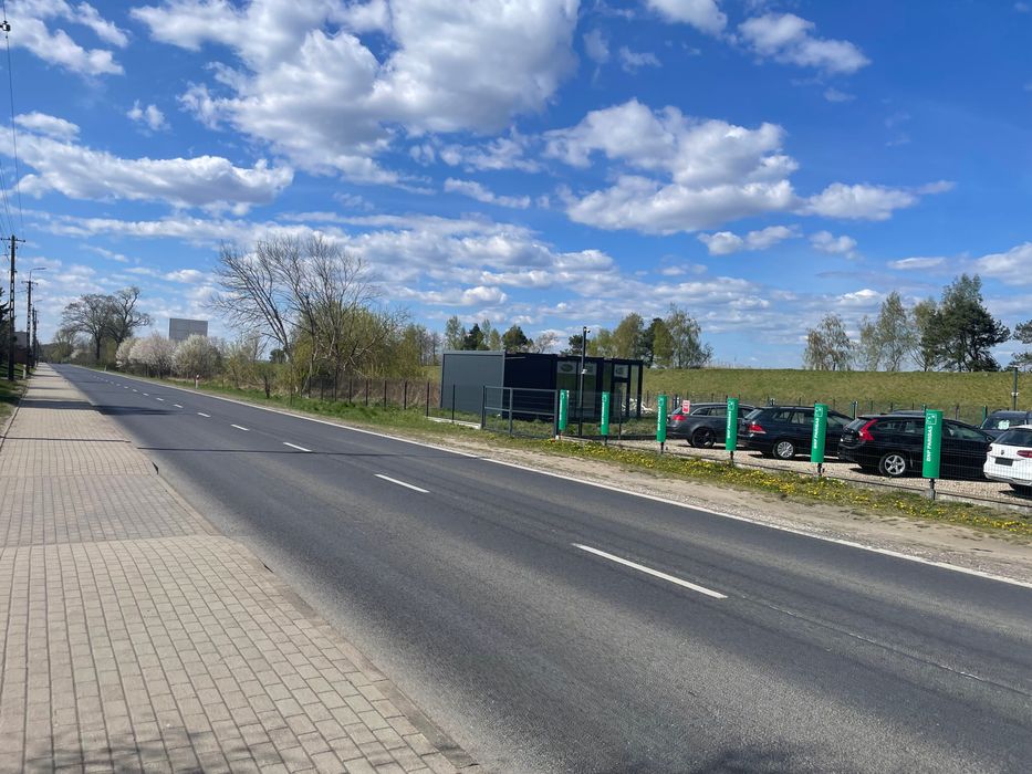 Sprzedam działkę przy drodze krajowej DK62