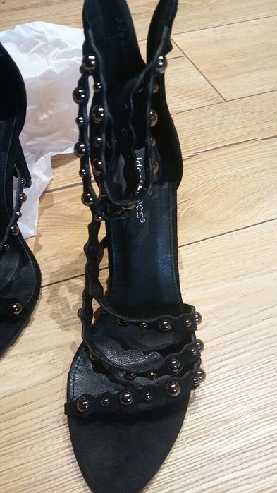 Buty szpilki rozm.38