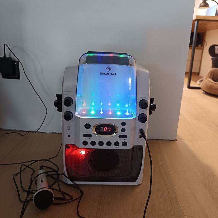 Zestaw do karaoke Auna Kara Liquida BT – CD, mikrofony LED, Bluetooth