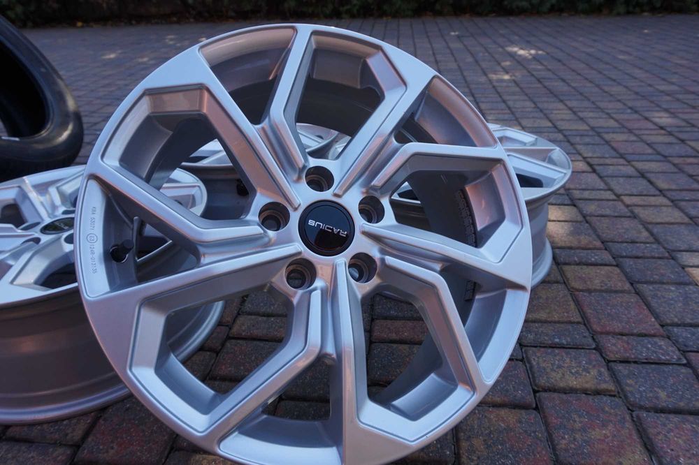 CUPRA FORMENTOR MG HS ZS  felgi aluminiowe 18 ' 5x112 et41 , czujniki