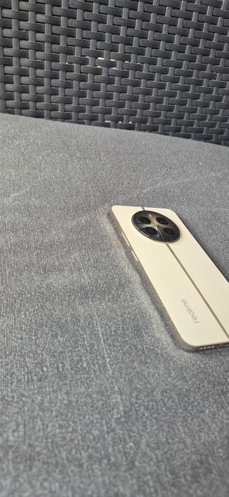 Smartfon Realme 12+ 5G