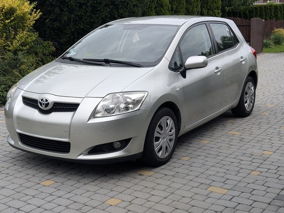 Toyota Auris 2007 r. 1.4 benzyna
