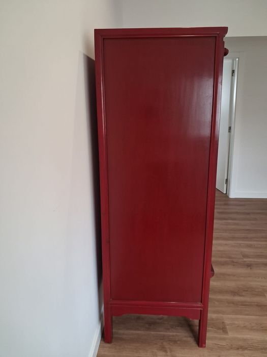 Móvel chinês vermelho - ótimo estado